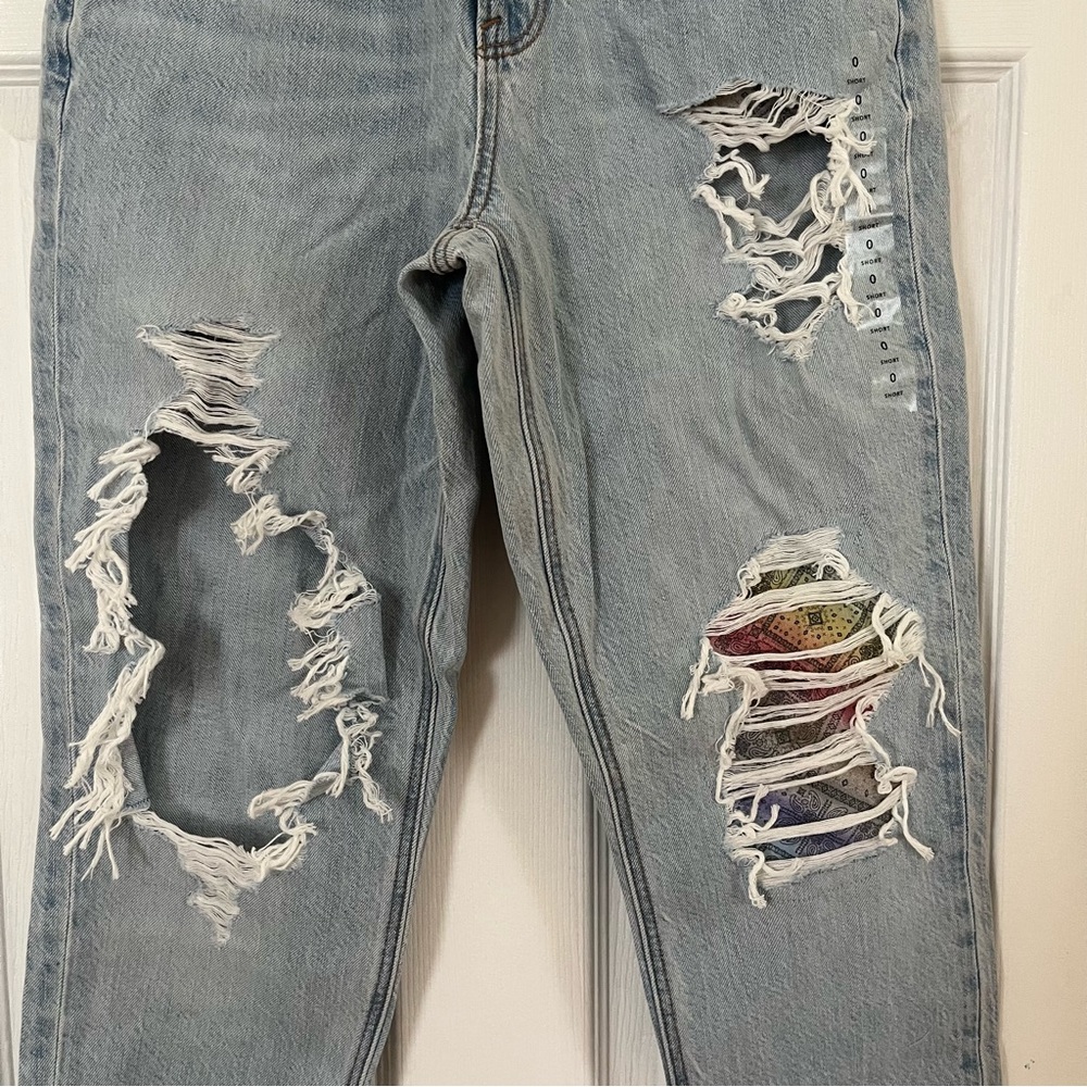 American Eagle Mom Jean